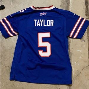 Tyrod Taylor bills jersey